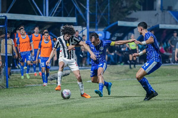 Libertad recibe en Carapeguá a un Sol de América que se juega la permanencia - 1000 Noticias