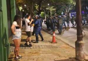 AUDIO: Identificaron y apartaron al suboficial que agredió a un hincha: “Sentimos vergüenza”, dice su jefe  - A La Gran 7-30 - ABC Color