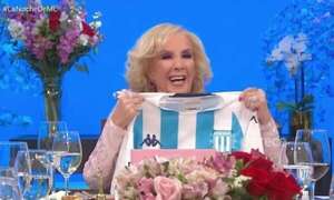 ¡Mirá el festejo de Mirtha Legrand tras el campeonato de Racing! - Gente - ABC Color