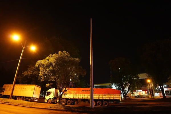 Proyecto de illuminacion de Ruta PY02 registra un 80% de avance - La Clave