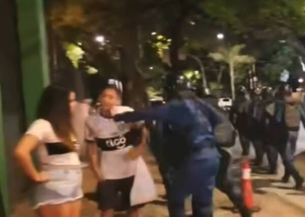 Separaron al suboficial que agredió al santo cohete a un hincha: “no va a quedar impune”