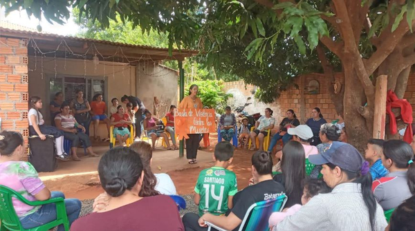 Jornada Educativa en J. Eulogio Estigarribia: Promoviendo Comunidades Libres de Violencia contra la Mujer