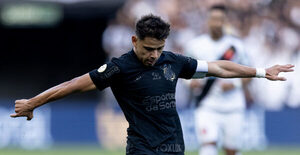 Versus / Ángel Romero se luce con dos asistencias en triunfo del Corinthians en Brasil