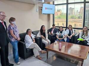 Pediatras del Hospital de Clínicas piden ampliación presupuestaria y cuentan lo que necesitan con urgencia - Nacionales - ABC Color