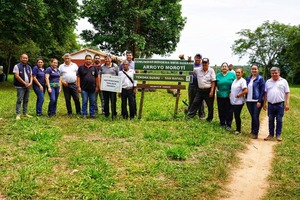 GOBIERNO DE ITAPÚA PRIORIZA ATENCIÓN A COMUNIDADES INDÍGENAS - Itapúa Noticias