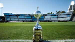 Paraguay tendr谩 a sus grandes en Libertadores y como debutante a 2 de Mayo en Sudamericana