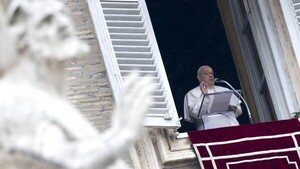 El Papa: Todos están llamados a decir 'no' a cualquier violencia contra mujeres y niñas