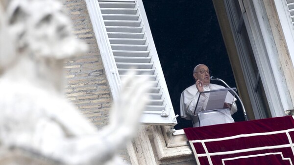 El Papa: Todos están llamados a decir 'no' a cualquier violencia contra mujeres y niñas
