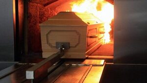 Joven despertó segundos antes de ser incinerado
