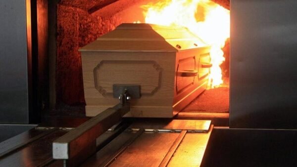 Joven despertó segundos antes de ser incinerado