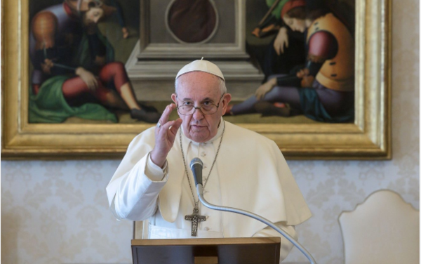 Papa Francisco: “Todos estamos llamados a decir que no a cualquier tipo de violencia contra la mujer”