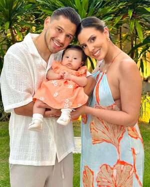 Óscar Romero celebra la vida de su esposa: “¡Gracias por regalarme esta hermosa familia!” - Gente - ABC Color
