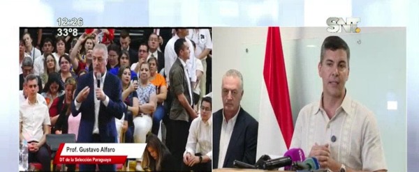 Gustavo Alfaro inspira a docentes en charla del MEC - SNT