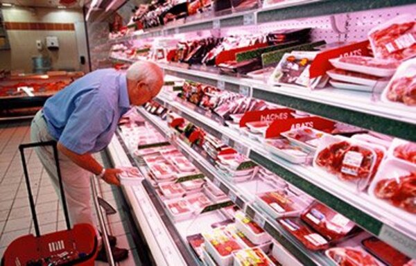 JBS, mayor c谩rnica del mundo, boicotea las tiendas brasile帽as de Carrefour