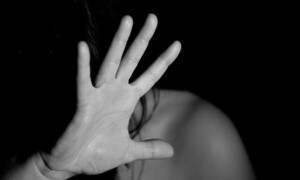Mujer denuncia violencia por parte de su expareja - C9N