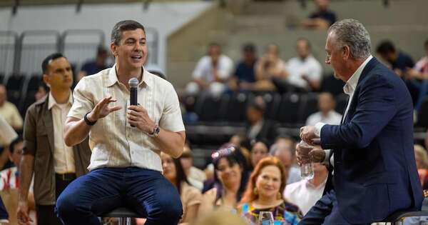 La Nación / “Quiero transformar la nación desde la educación”, dice Peña a los docentes