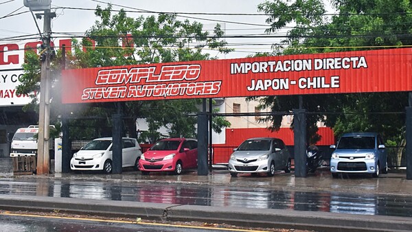 Recusan a fiscales que investigan esquema de estafa que involucra a playa de autos