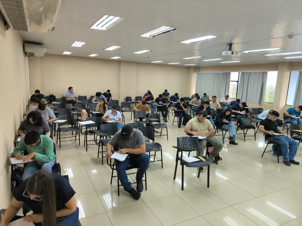 Ande otorgará matriculación a electricistas de Alto Paraná y Caaguazú - ADN Digital