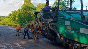 Concluye la pavimentación asfáltica del acceso a puerto Campichuelo, en Itapúa