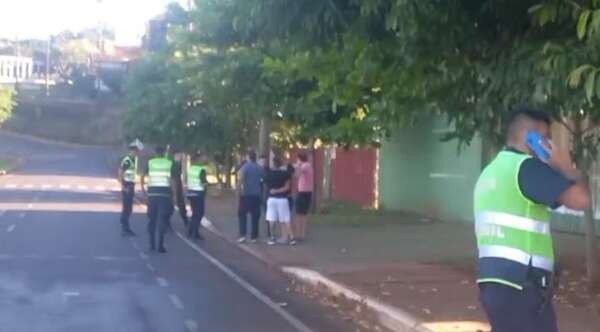 Agente de la PMT es agredido por borracho durante un control de tránsito - Noticiero Paraguay