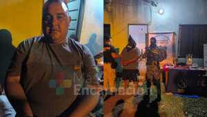 Guardiacárcel del CERESO detenido por sup. microtráfico tras allanamiento en Arroyo Porã
