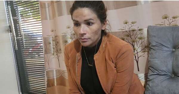 Diario HOY | Universidad niega entrega de título a graduada por deuda inexistente