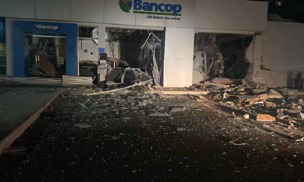 Asalto a banco: Tres detenidos, una ambulancia implicada y se busca a ex policía – Prensa 5