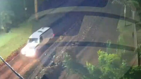 Video: Revelan imágenes de la ambulancia en la zona del asalto a banco en Naranjal