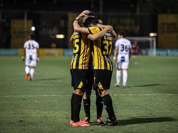 Los cuatro equipos que pelean por el subcampeonato del torneo Clausura - Fútbol - ABC Color