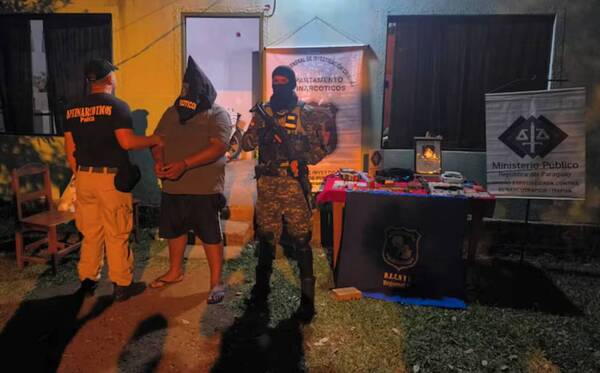 Naaa… novaseo: por venta de drogas atraparon a un guardiacárcel ¿con “alma otomana”?