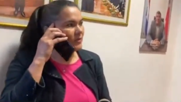 Prima de ministro Baruja niega planillerismo: “Todo está permitido, justificado y es legal”