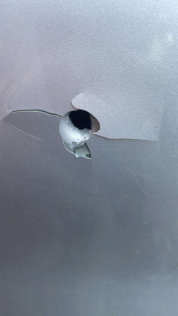 Abogado denuncia intento de asesinato: balearon su casa y auto - Policiales - ABC Color