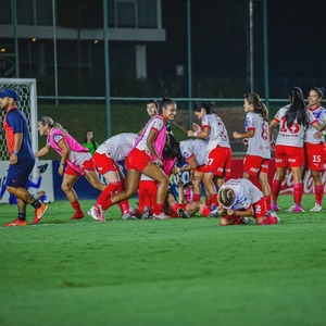 Cerro Porteño elimina en penales a Guaraní y es finalista de la Copa Paraguay FEM - 1000 Noticias