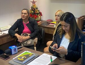 Prima del ministro de Vivienda se defiende tras acusaciones de planillerismo: “siempre cumplí” · Radio Monumental 1080 AM