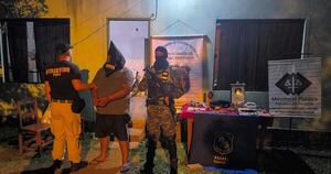 La Nación / Itapúa: allanan vivienda de guardiacárcel e incautan droga lista para su distribución