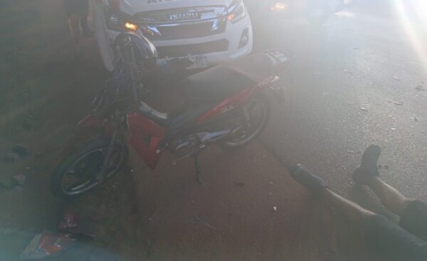 Motociclista herido en accidente que involucró un colectivo