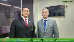 Querellan por destrozos y amenazas a asistente fiscal conocida por circular con camioneta robada