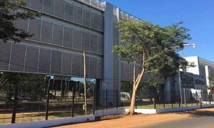 Abuelo ingresó a un quirófano para cirugía y le suspendieron en IPS – Prensa 5
