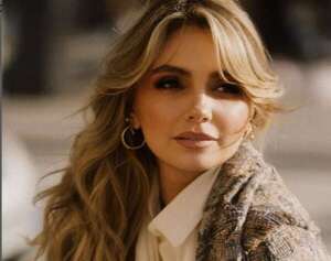 Con esa misma mirada: La ex primera dama mexicana Angélica Rivera vuelve a actuar, con una nueva versión de la telenovela - Gente - ABC Color