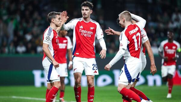 El Arsenal baja de las nubes al Sporting