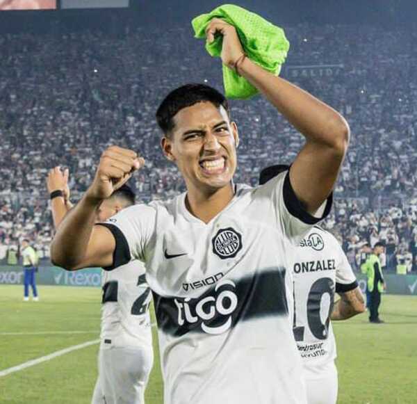 Hugo Benítez, jugador de Olimpia: “todo lo que soy es gracias a abuelo, abuelo memby soy” - Unicanal