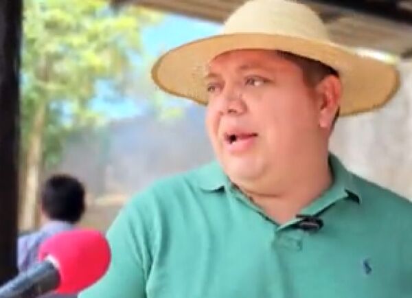 Sintrande denuncia al Gobernador de Amambay por presionar a contratados que se manifiestan por la destitucion de Nilda Acosta