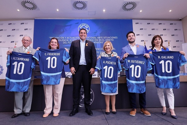 El gobierno y la APF se unen para eliminar la violencia contra la niñez y las mujeres en el fútbol • PARAGUAY TV