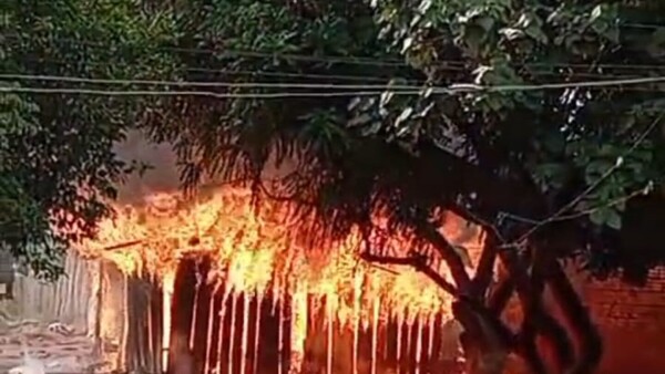 Violento hombre es detenido por intentar abusar de sus hijastras e incendiar casa de su pareja