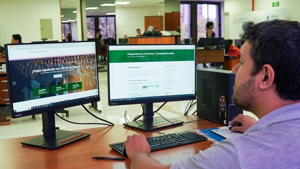 Profesiones que busca el Ministerio de Economía para 91 cargos: Éstos son los salarios
