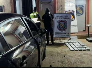 Interceptan automóvil que transportaba 26,2 kilos de cocaína - ABC en el Este - ABC Color