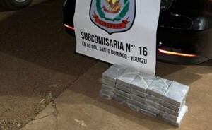 Cae hombre que transportaba 26 kilos de cocaína en un automóvil