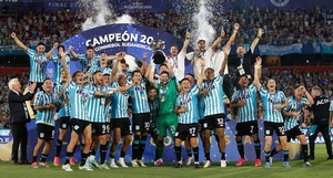 Racing dedica un emotivo poema al Paraguay tras su victoria en la Sudamericana - ADN Digital