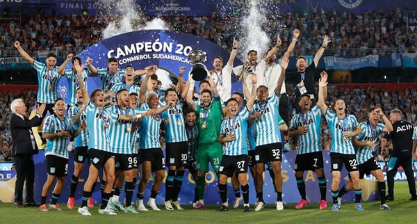 Racing dedica un emotivo poema al Paraguay tras su victoria en la Sudamericana - ADN Digital