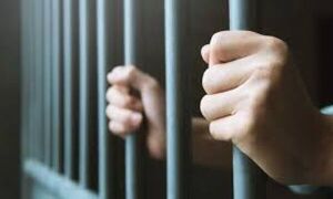 Joven es detenido por agredir a su concubina